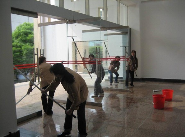 虎門(mén)保潔大樓開(kāi)荒有哪一些程序？